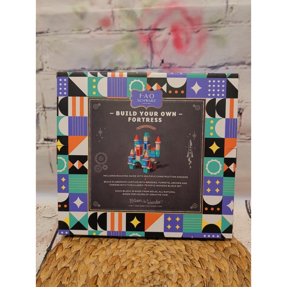 FAO Schwarz Toy Castle Colorful Wood Blocks Set 75 Pieces - Picture 2 of 6